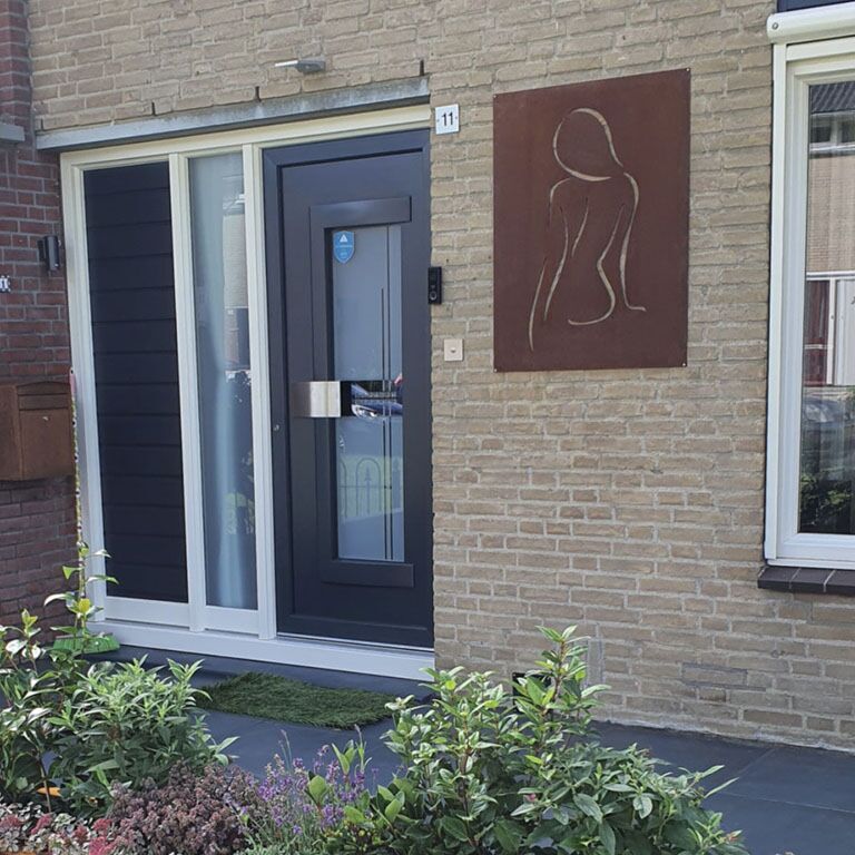 Cortenstaal wanddecoratie Vrouw