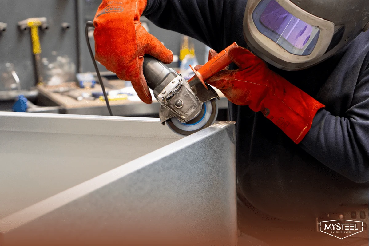 Cortenstaal bewerken als een pro: slijpen, boren, zagen en meer