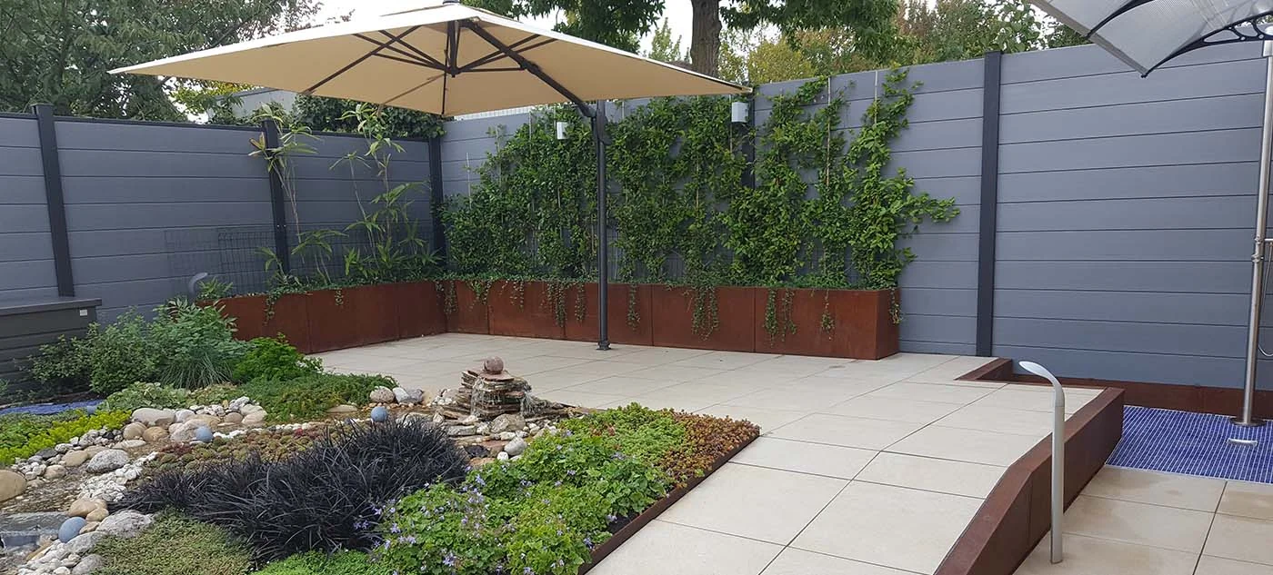 Cortenstaal in de tuin: moderne revolutie in tuinontwerp